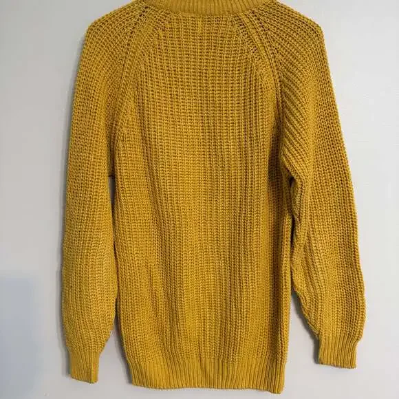 Vintage Yellow Oversized Retro Knit Sweater - Picture 2 of 6